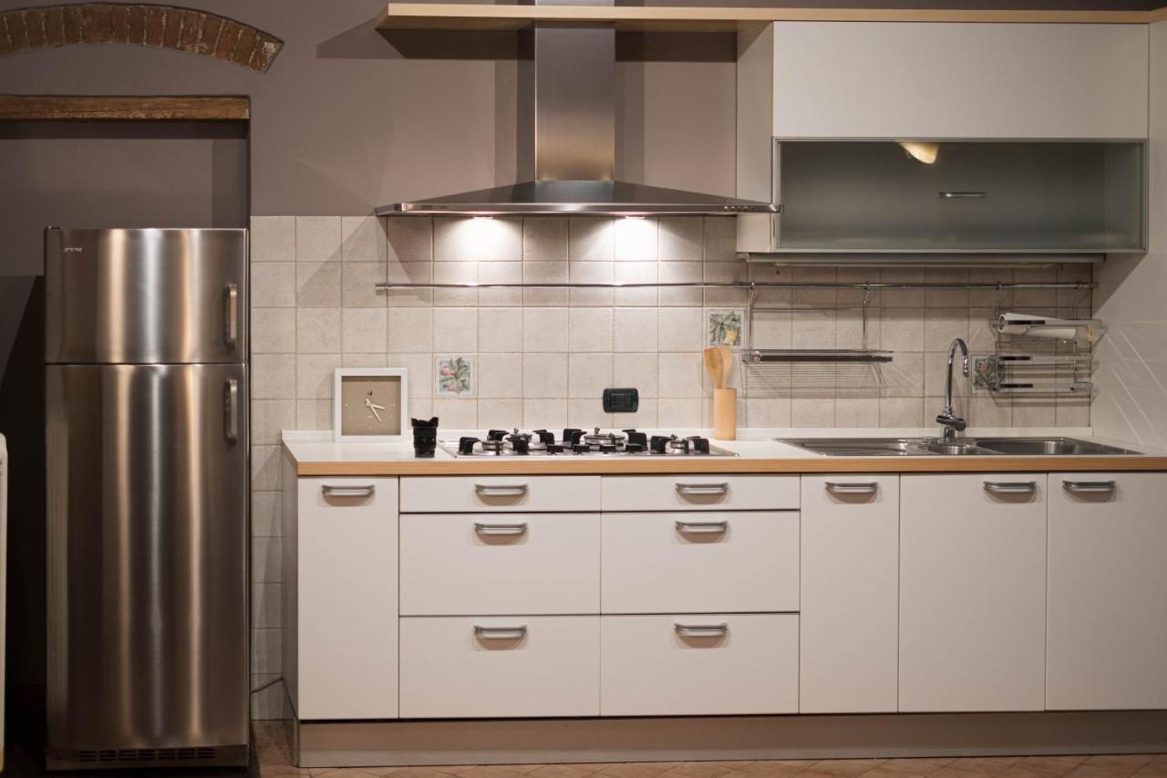 Napule...E Apartments Peschiera del Garda Ngoại thất bức ảnh