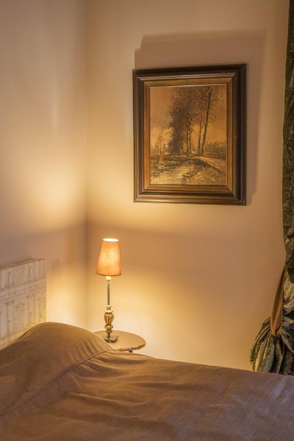 Napule...E Apartments Peschiera del Garda Ngoại thất bức ảnh